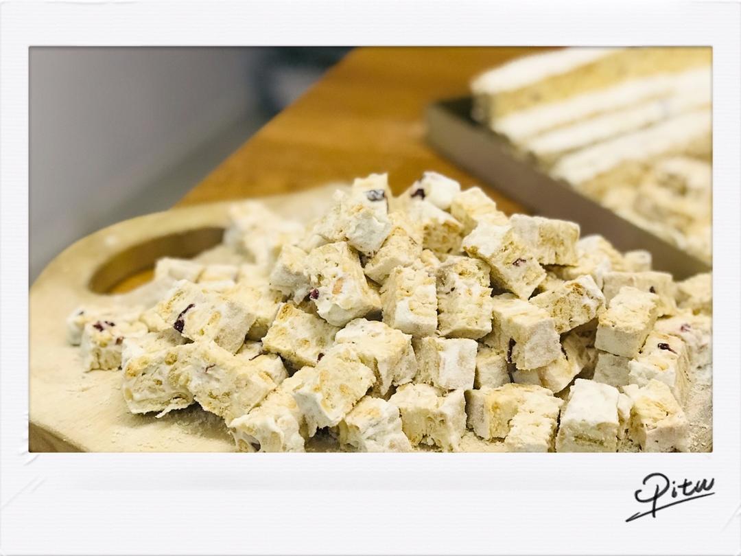 雪花酥的详细，真的比牛轧糖好吃哈~