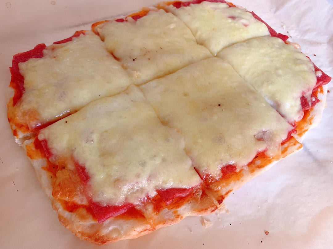 8寸纯手工什锦披萨