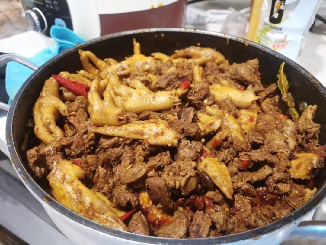 “销魂”卤鸡爪