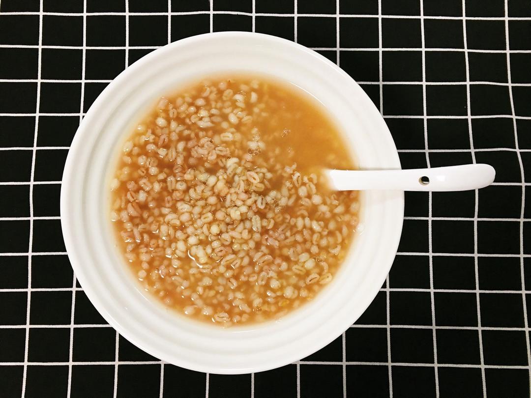 麦仁饭【青海】:青海的西宁人,虽是汉族人居多,可是腊八不吃粥,而是吃