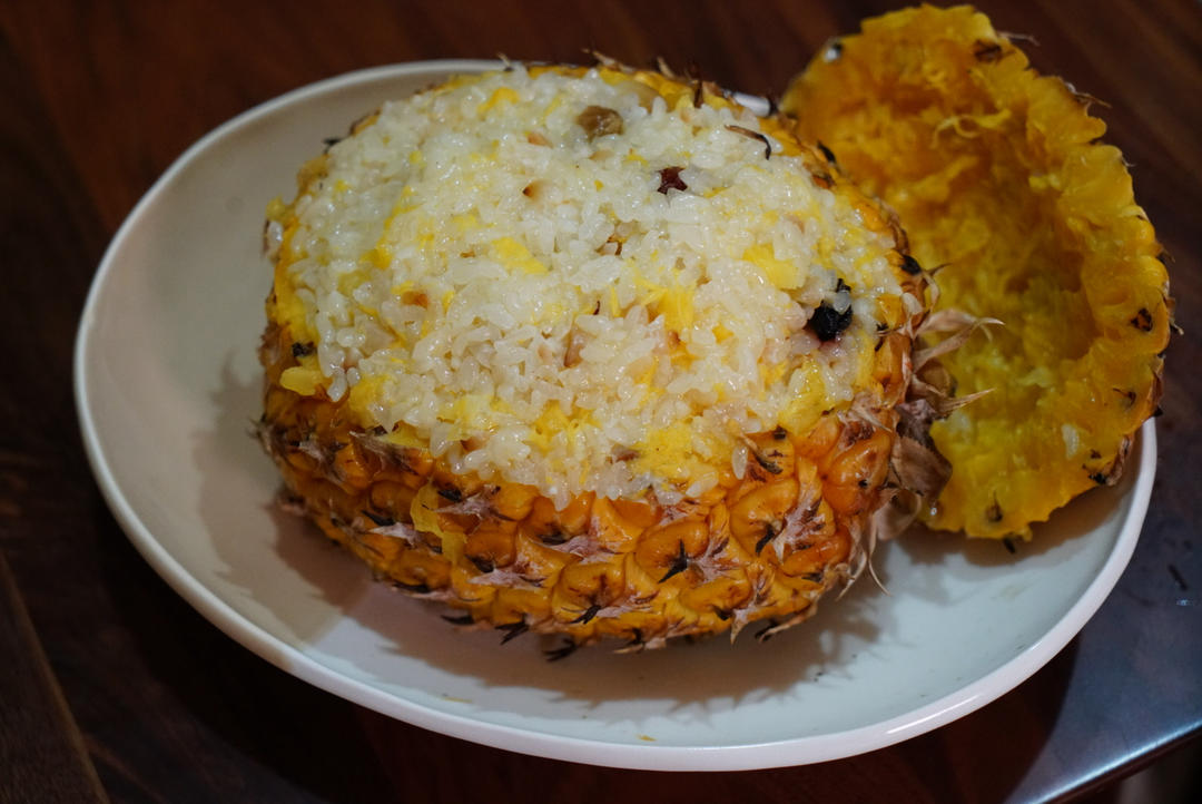 酸酸甜甜菠萝饭