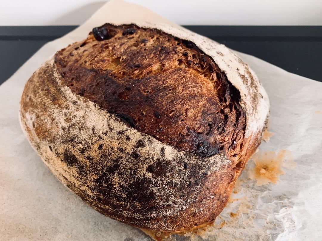 法式 亚麻籽蔓越莓欧包