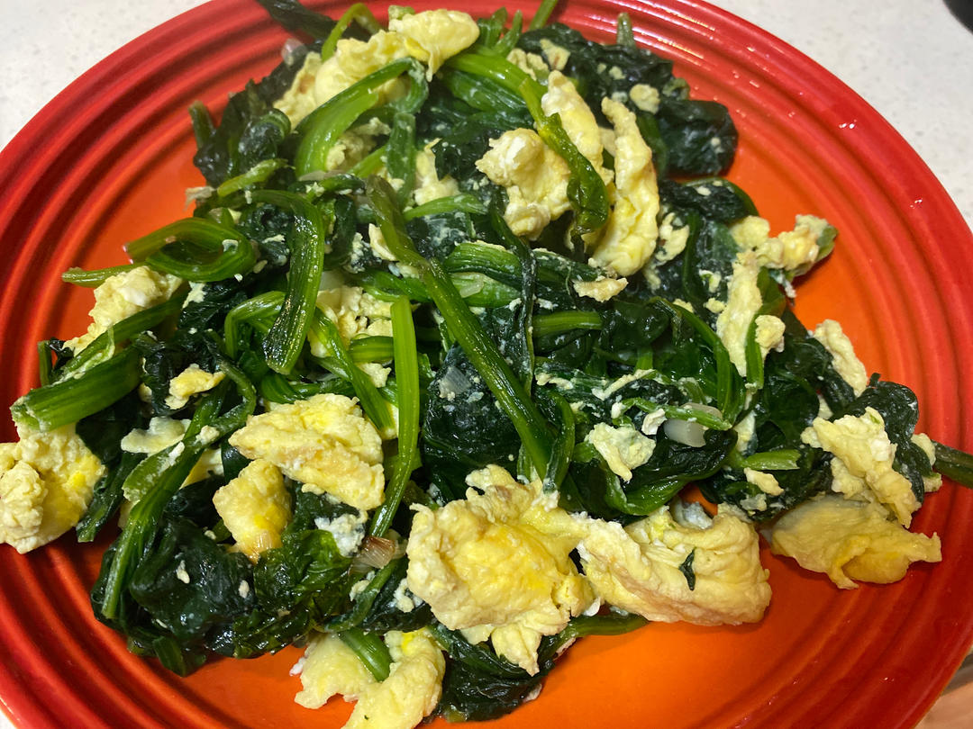 菠菜炒鸡蛋