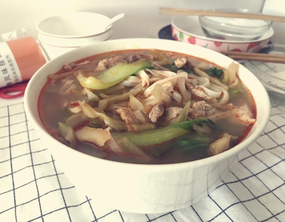 香辣榨菜肉丝面