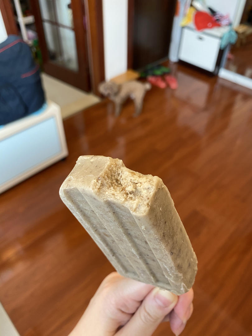 自制奶香绿豆棒冰（清凉夏日的必备品）内附绿豆汤不会变成褐色的技巧