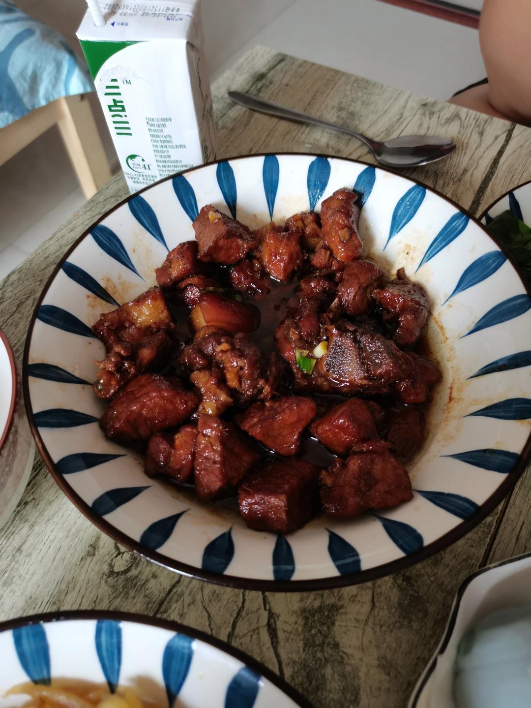 不焯水不放油的家常红烧肉