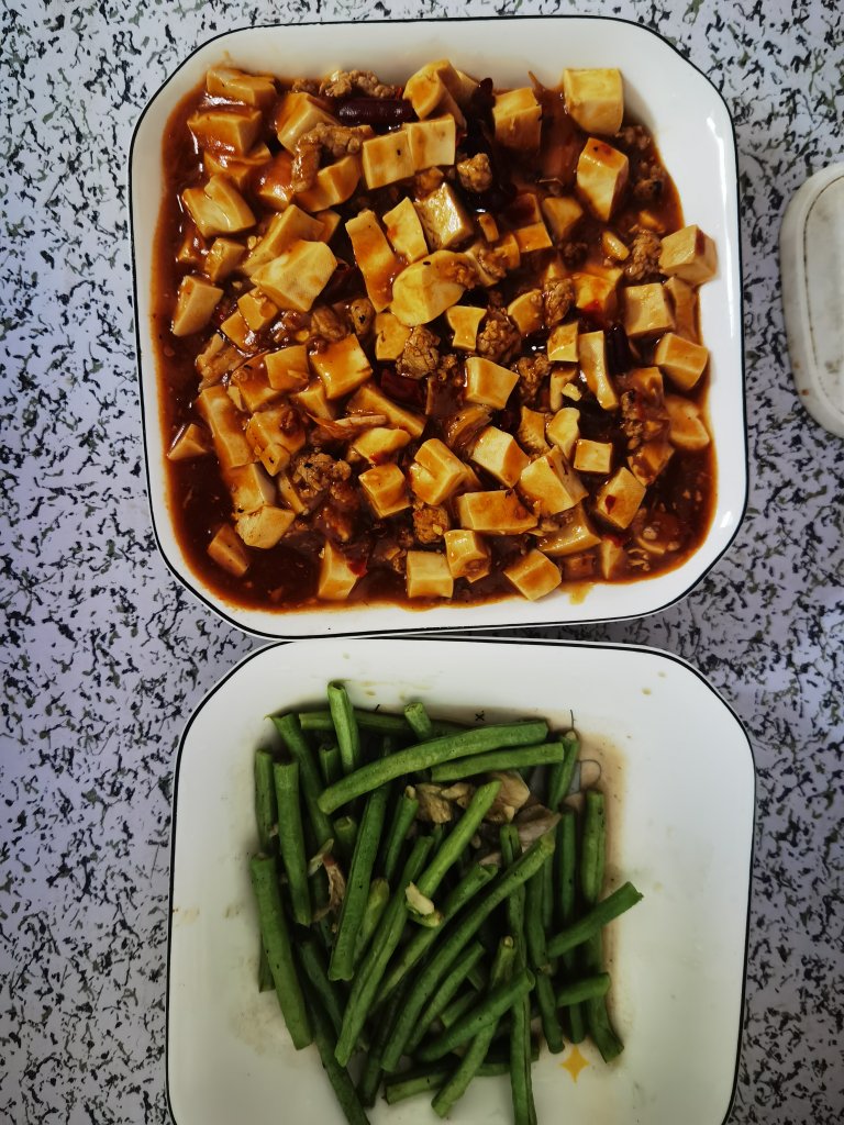 麻婆豆腐——有肉的，郫县豆瓣版