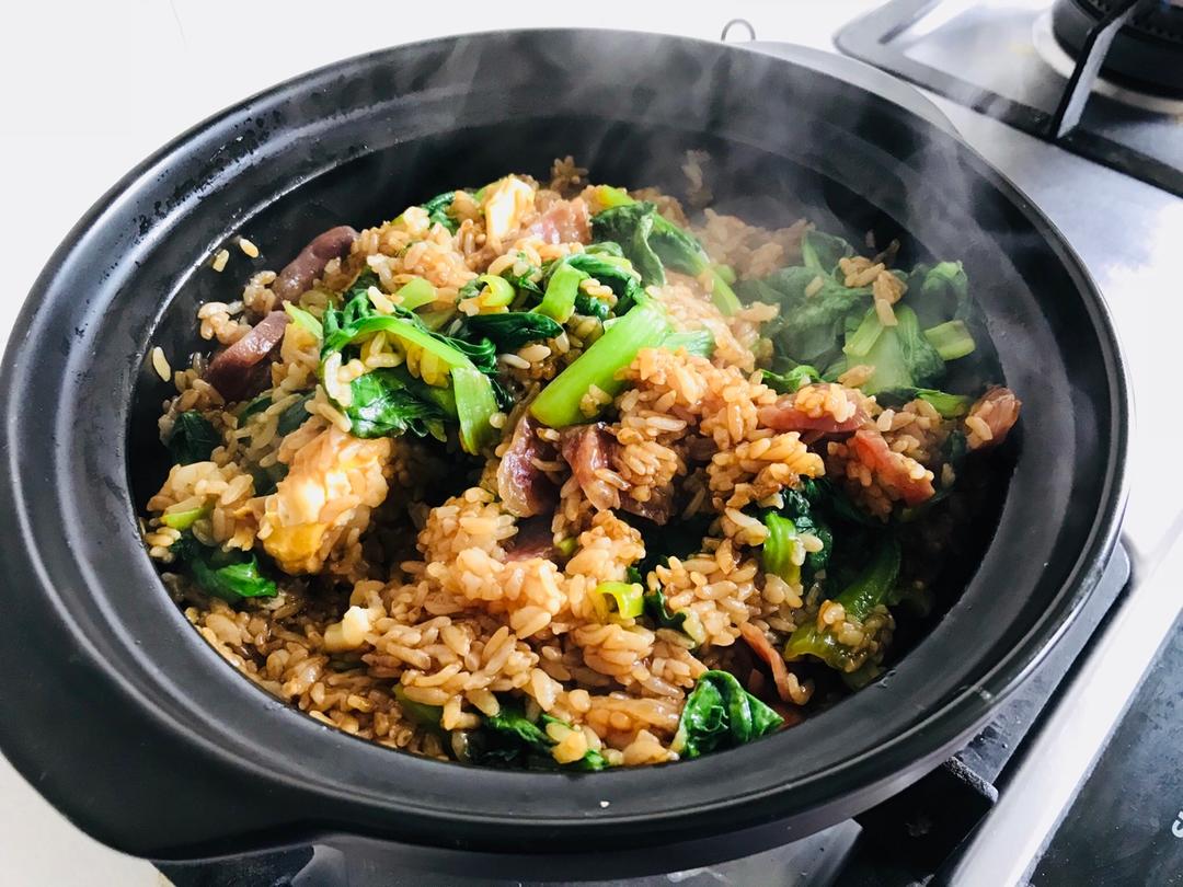 香肠煲仔饭