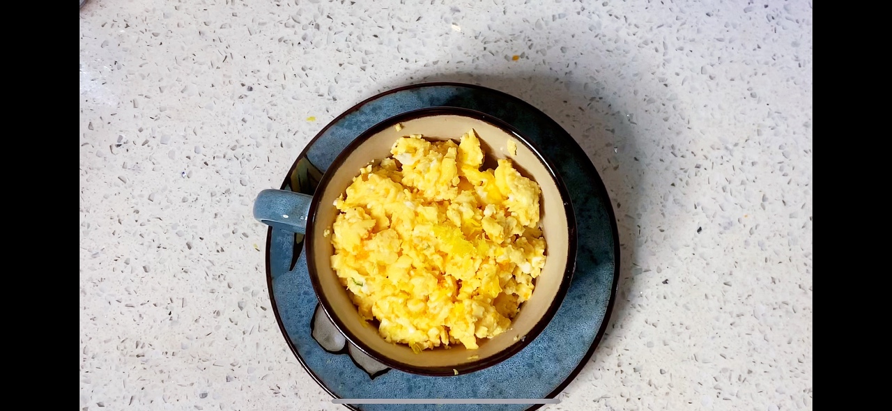 戈登拉姆齐/米其林级海胆炒蛋的做法