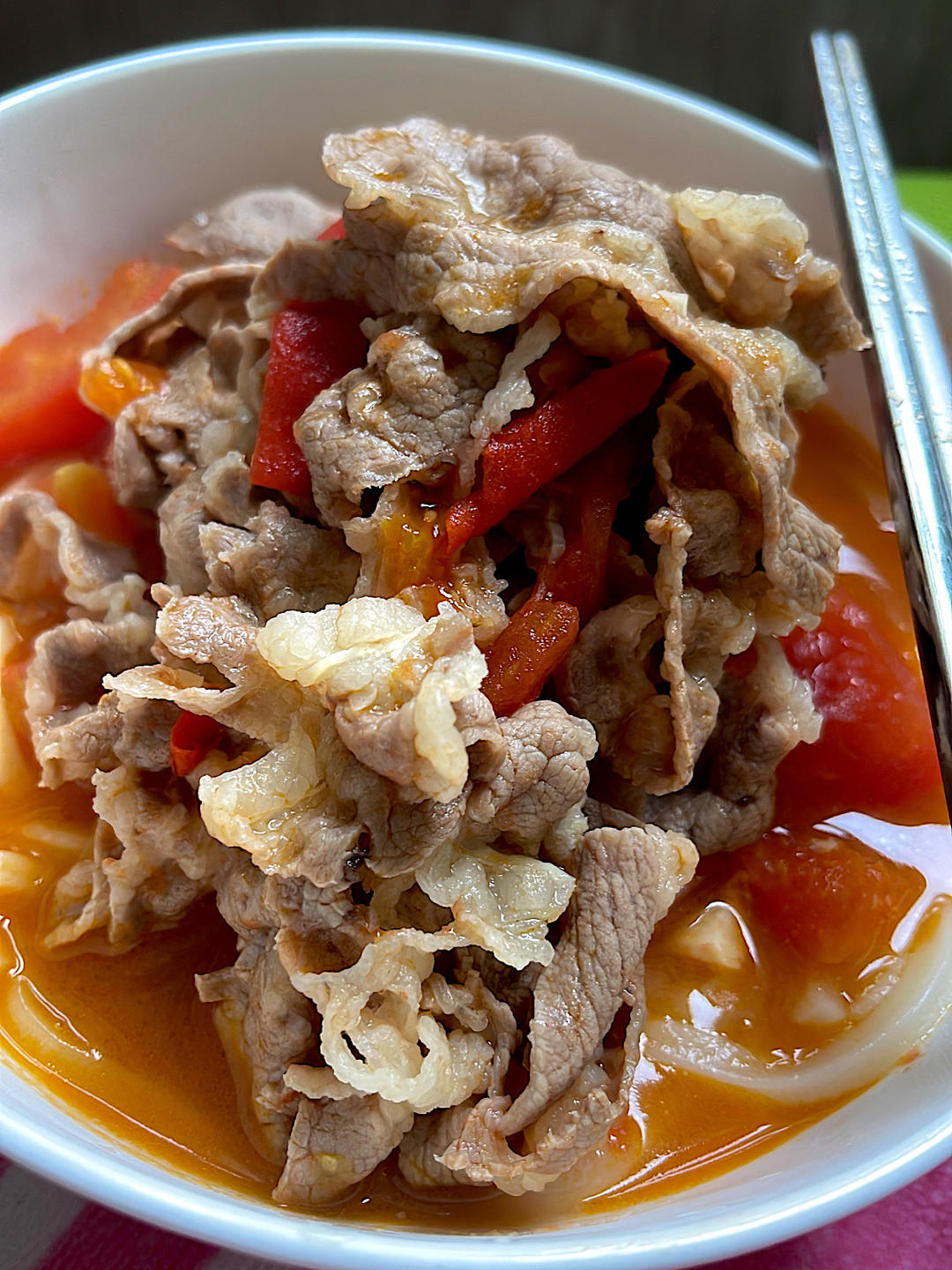 酸汤番茄肥牛面