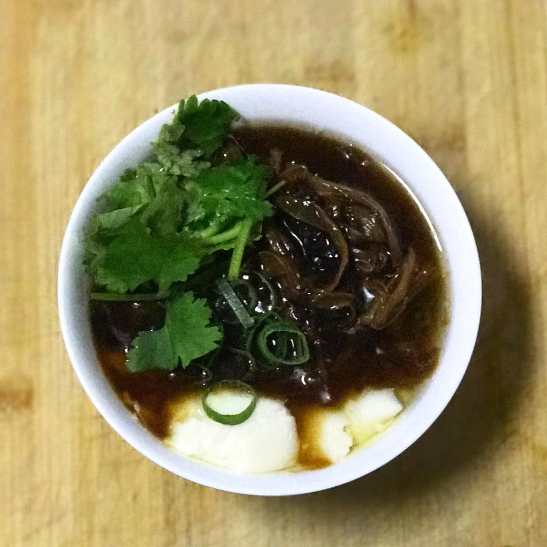 鲜香卤汁豆腐脑