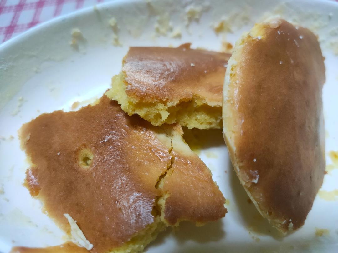 法国蓝带学院周末蛋糕：使用融化黄油的制作的法式磅蛋糕，更简单不易失败