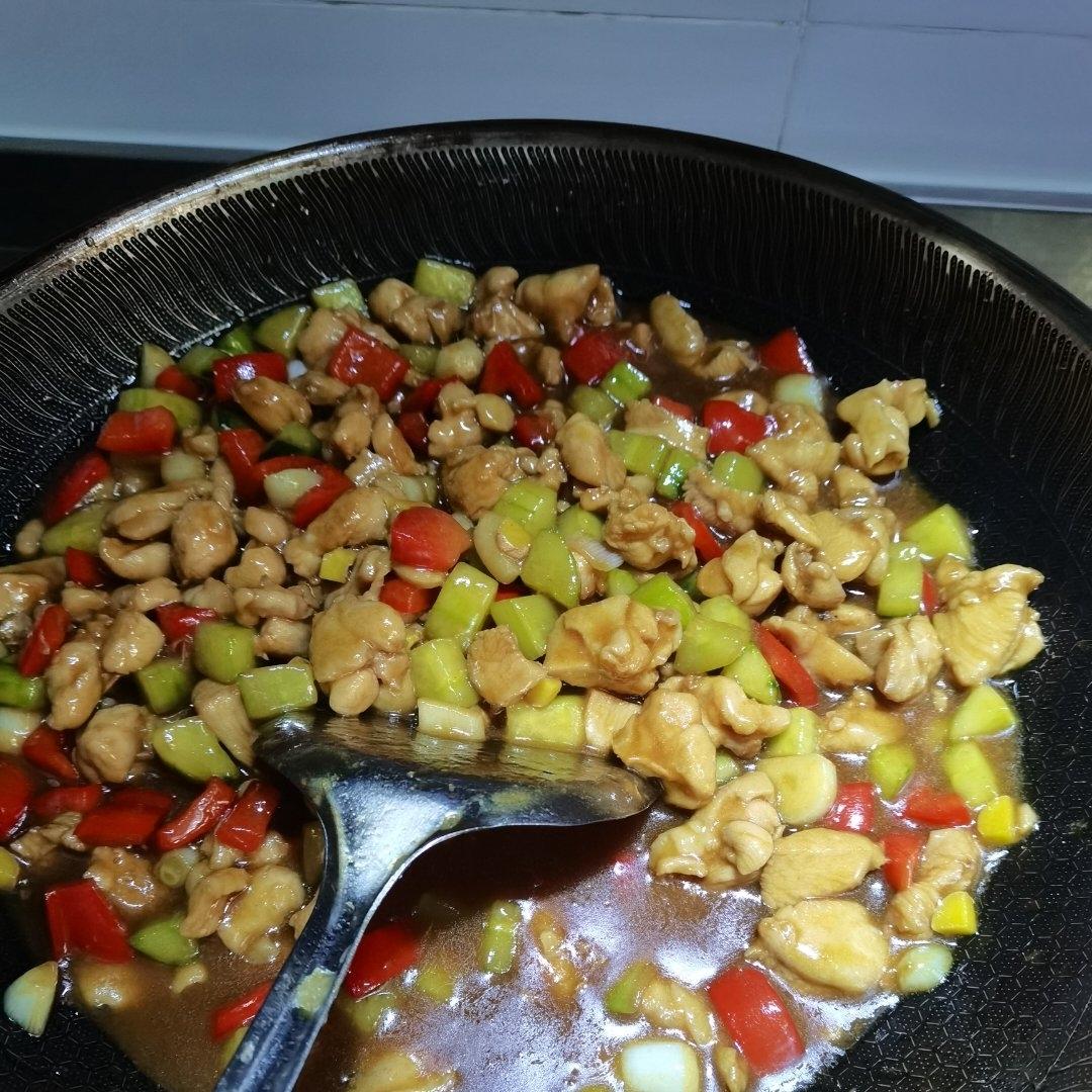 微辣超嫩滑的宫保鸡丁
