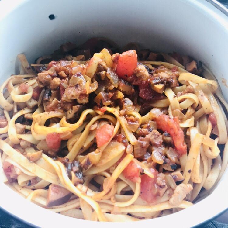 番茄肉酱意大利面
