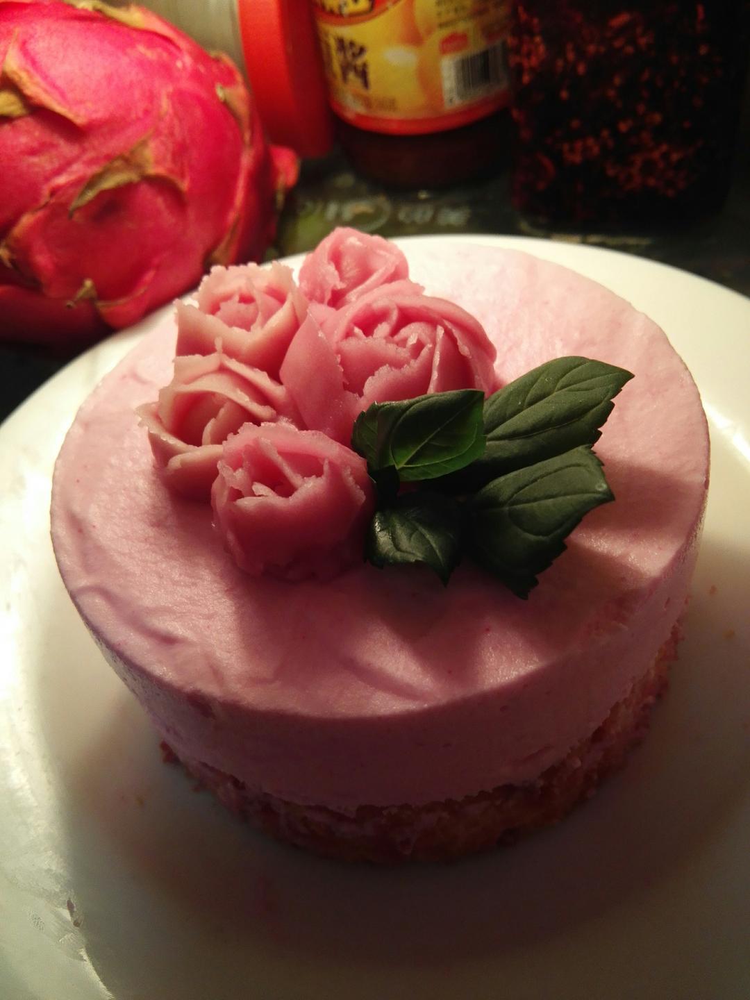 火龙果慕斯（小蛋糕）