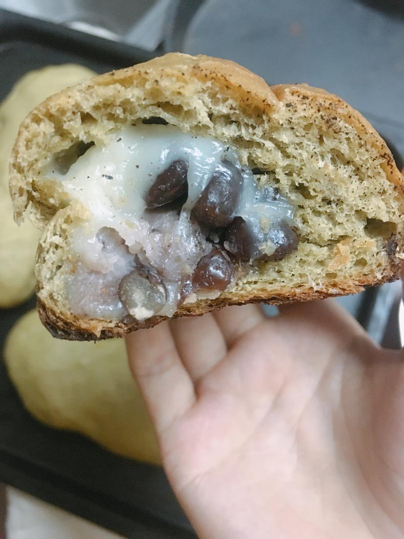 比原麦山丘还好吃的【抹茶麻薯古早味面包】肉松红豆沙