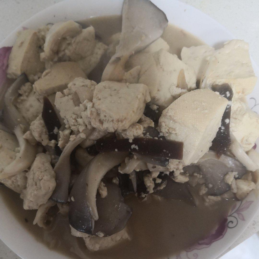 平菇炖豆腐
