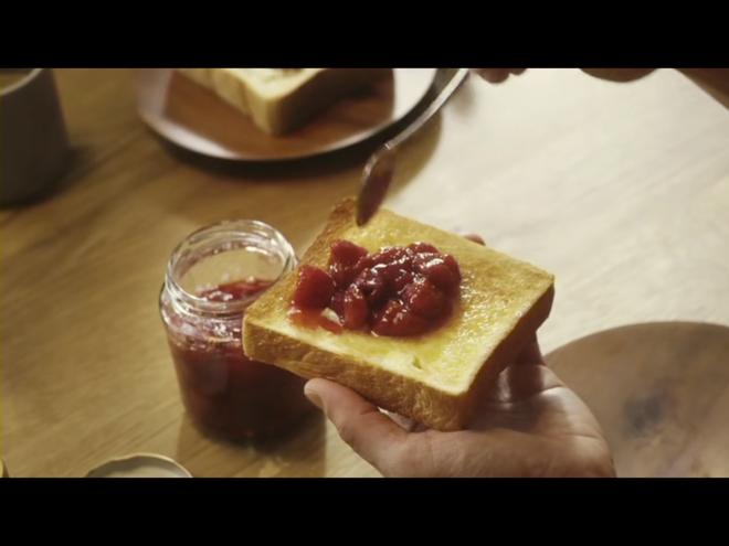 【昨日的美食】史郎桑的超级美味快手草莓果酱🍓（其他果酱适用）的做法