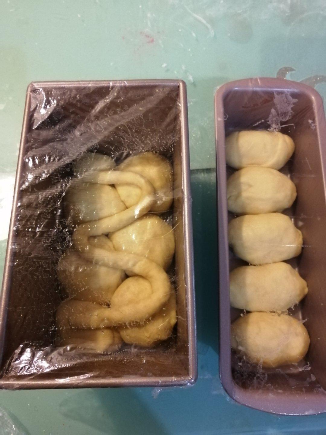 吃过这个黄油面包Brioche，你很难再爱上街边蛋糕店的面包店