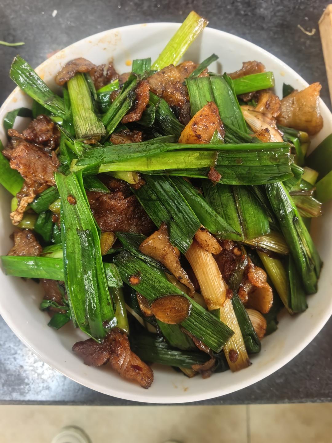 老丁的私房菜-蒜苗回锅肉