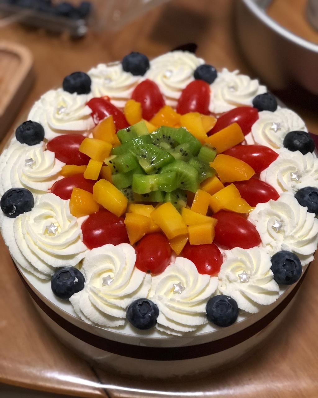 8寸水果生日蛋糕