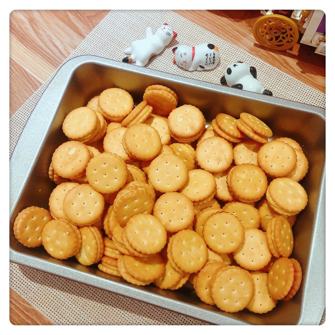 咸蛋黄牛扎饼干