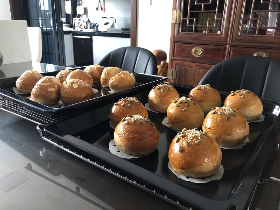 脆底老面小面包