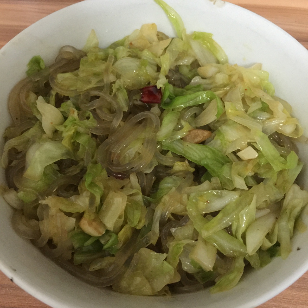卷心菜炒粉丝 Glass noodles with Cabbage