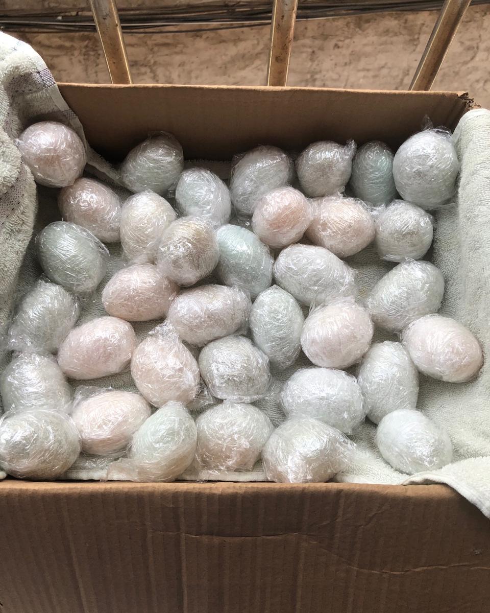 朴素的咸鸭蛋