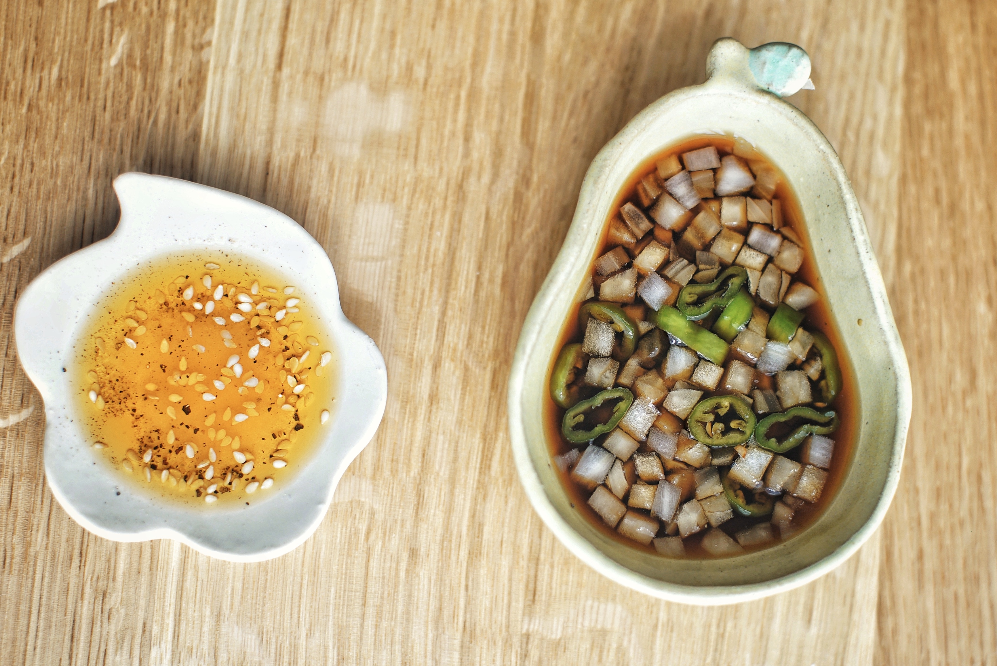 铸铁锅食谱：暖身参鸡汤（附蘸料做法）的做法 步骤3