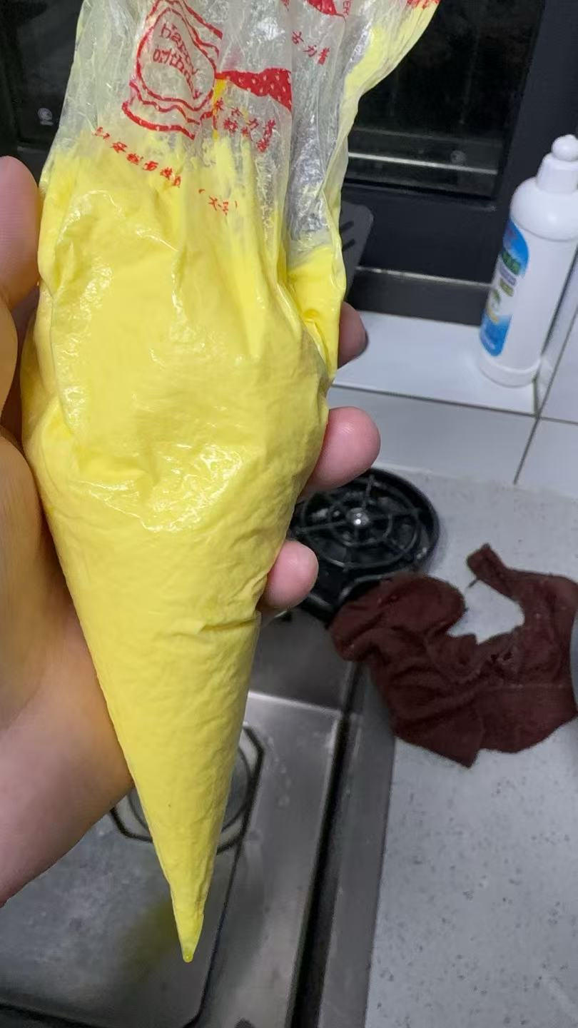 简易奶油霜（可用于蛋糕手绘或写字）