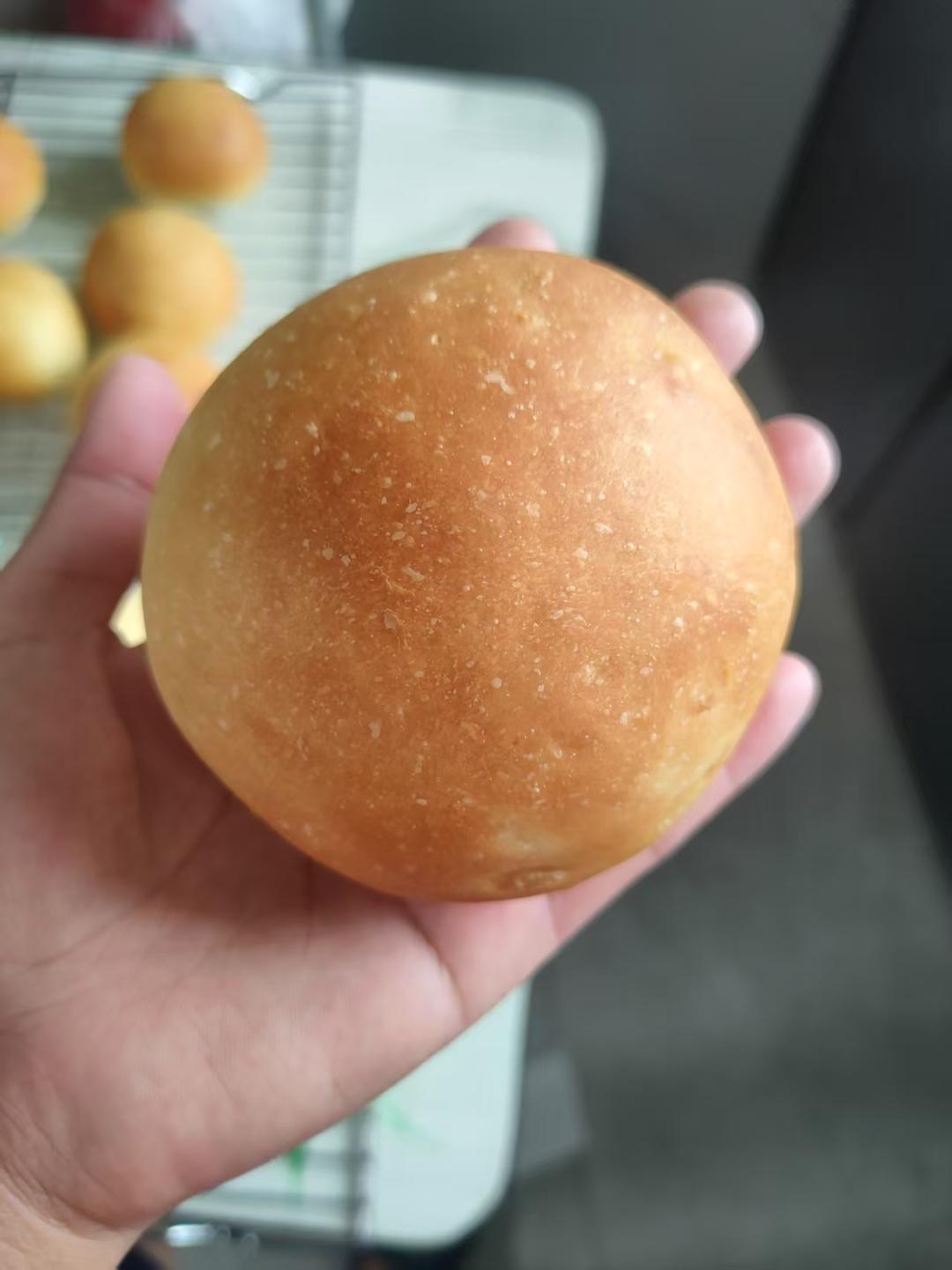 一口爆浆｜夏日必做冰面包｜蓝莓/树莓/芒果三个口味