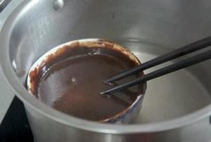 巧克力棒棒糖的做法 步骤2