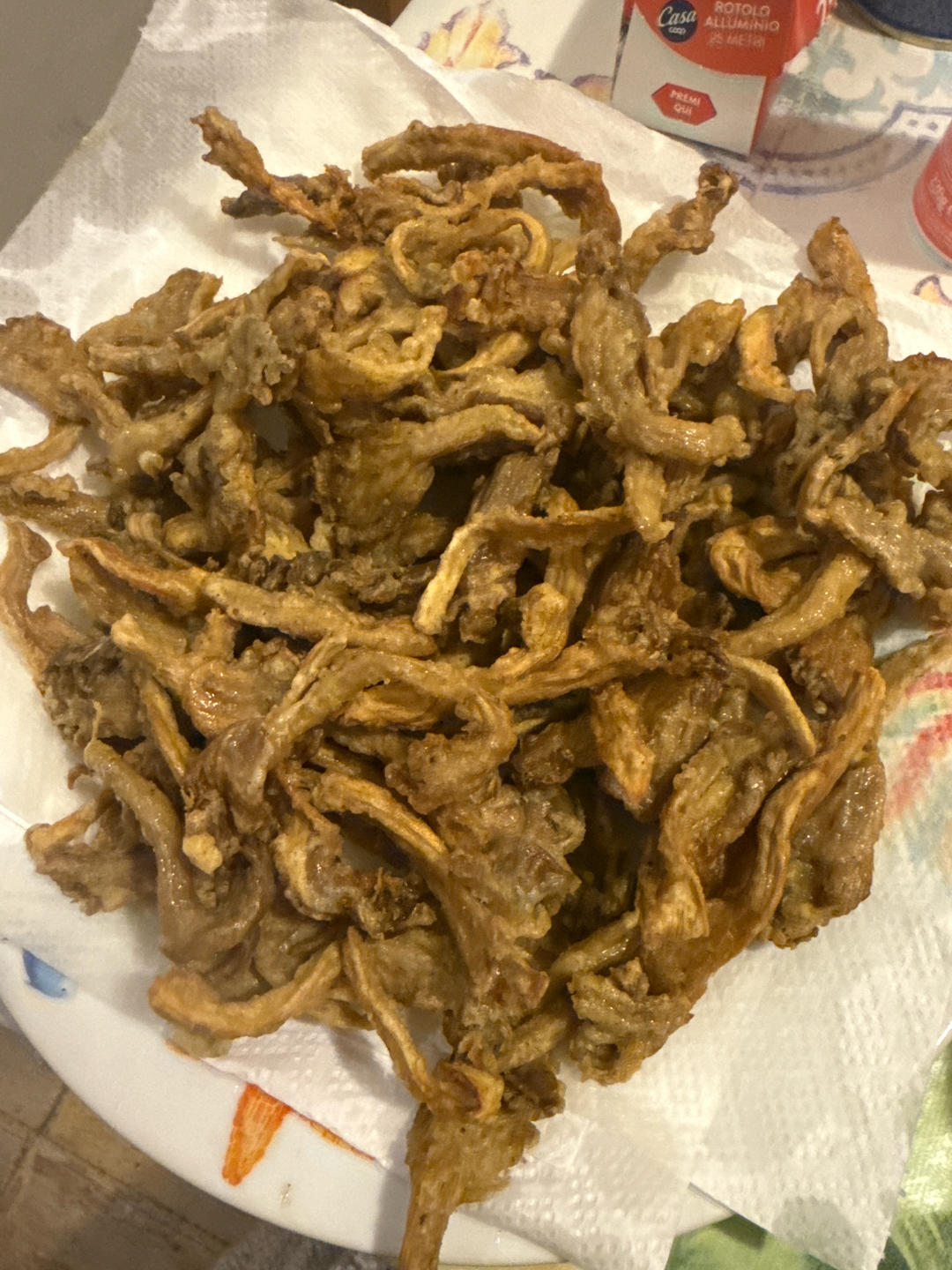 做椒盐蘑菇，直接挂面糊是不对的，大厨教你正确做法，香酥还脆