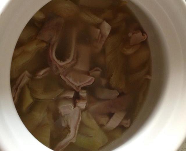 潮州咸酸菜胡椒猪肚汤的做法
