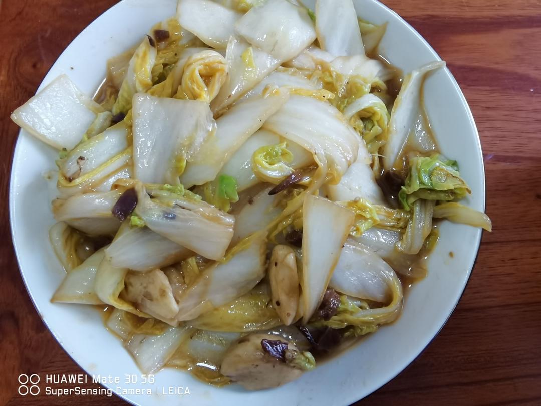 素炒白菜，使你赞不绝口的做法