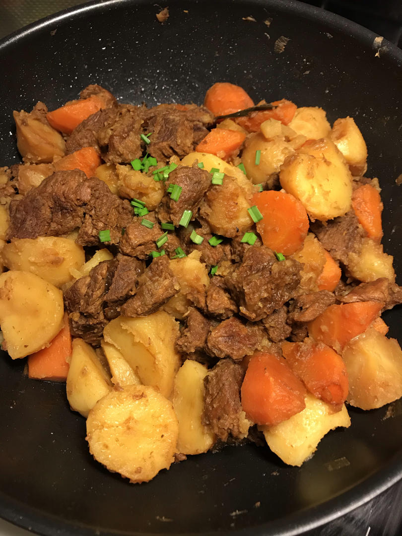 牛肉炖土豆