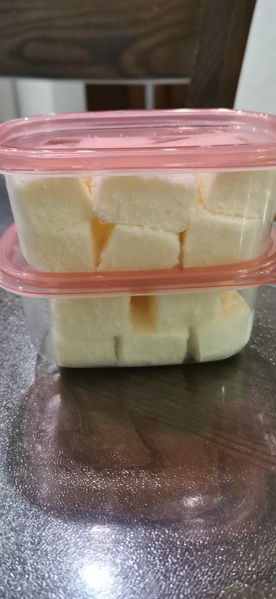 完胜85度C牛奶椰丝小方