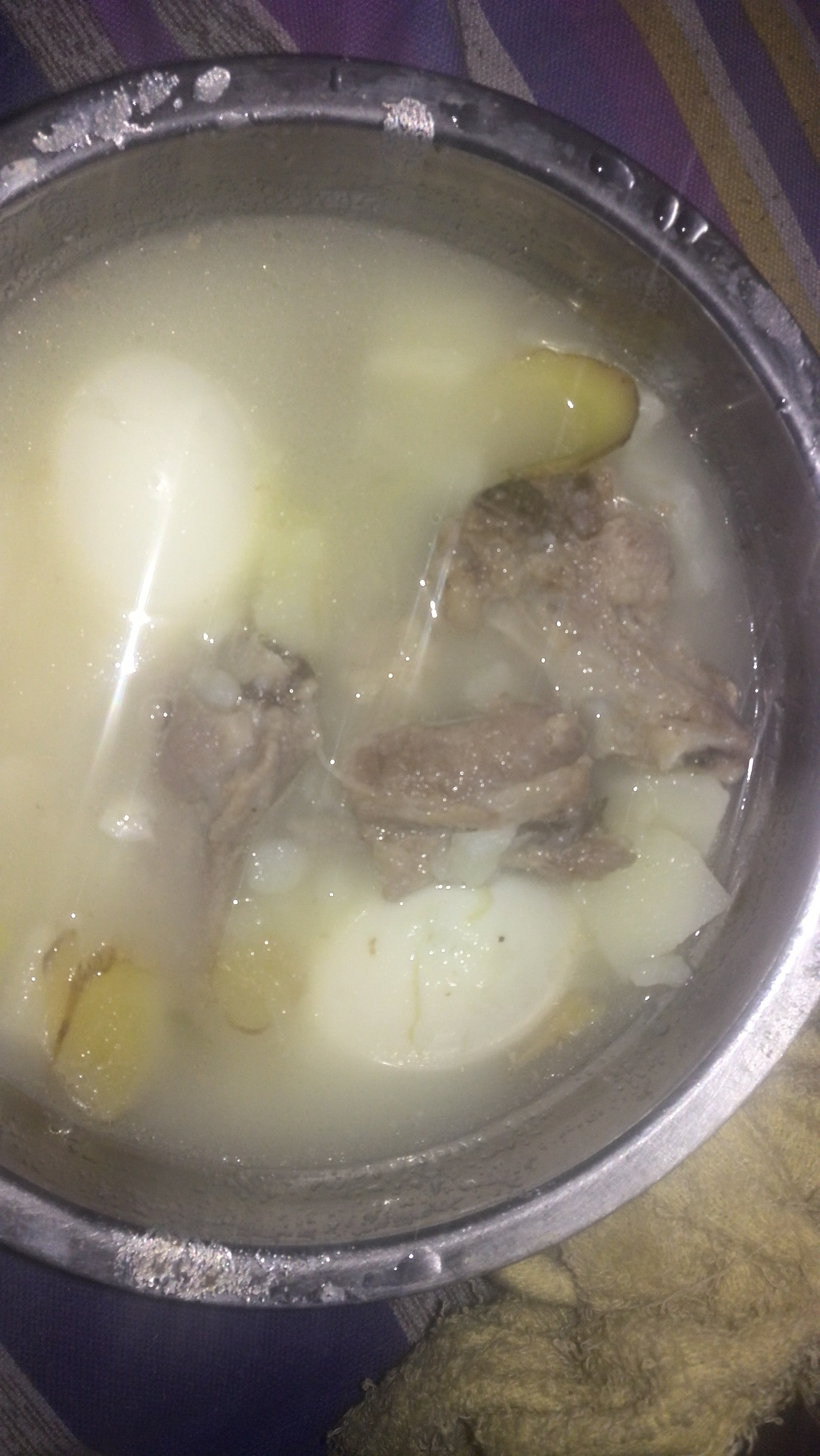 土豆排骨汤