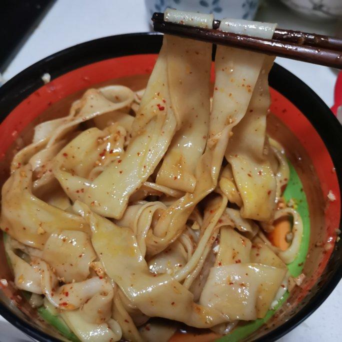 油泼面