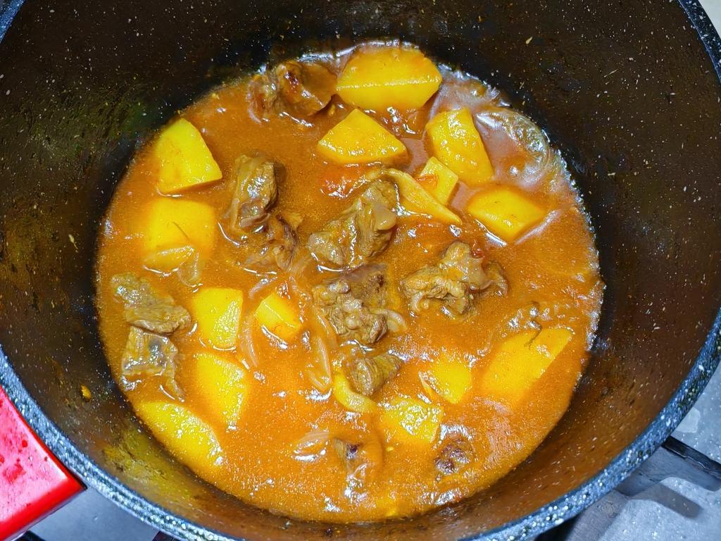 番茄土豆炖牛肉