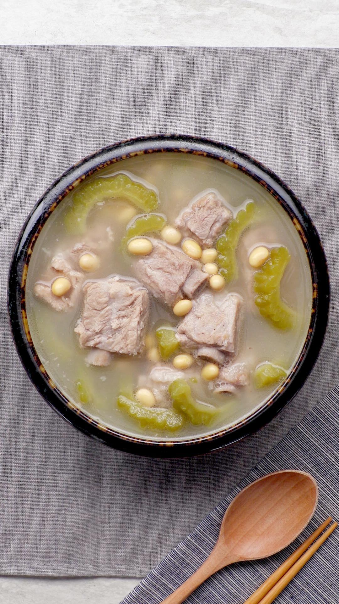 苦瓜黄豆排骨汤