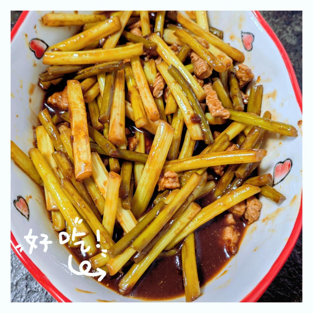 蒜苔炒肉末，三碗米饭都不够吃