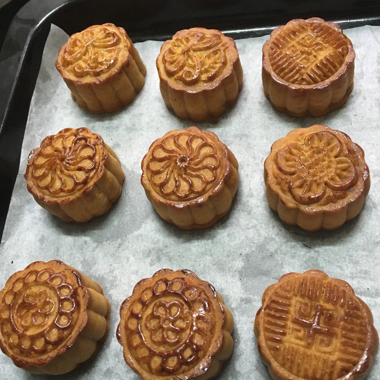 广式月饼——蛋黄莲蓉月饼