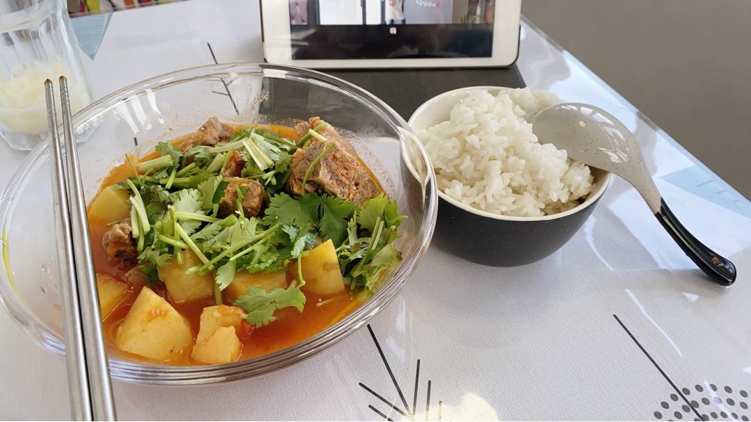 番茄土豆排骨汤