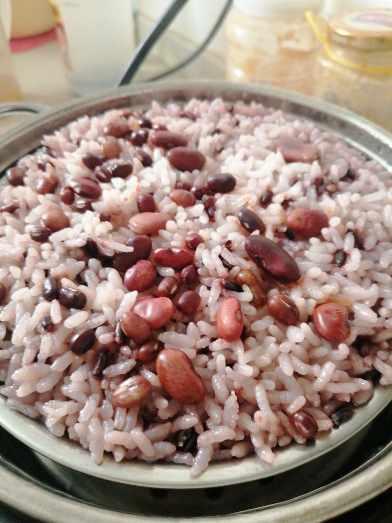 黑米红豆子饭的做法