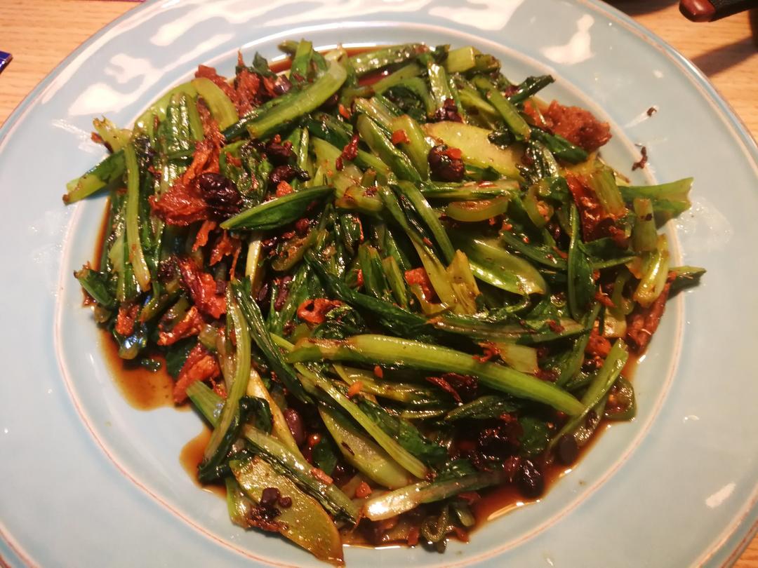 豆鼓鲮鱼油麦菜