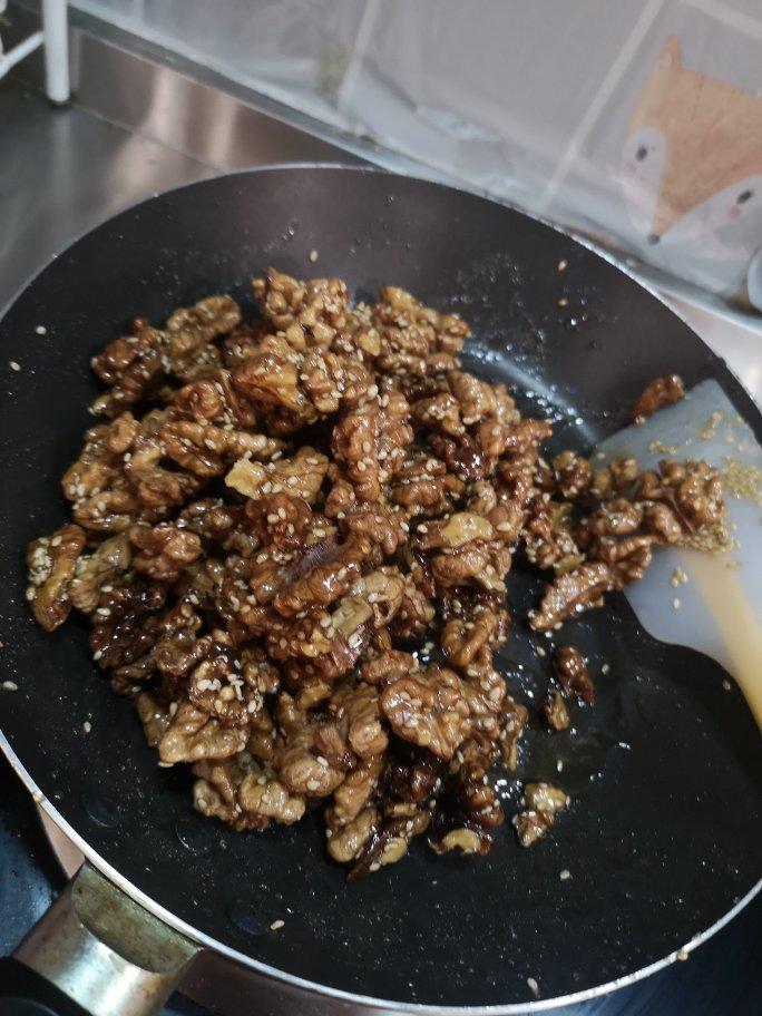 好吃到停不下来的【蜂蜜琥珀核桃仁】