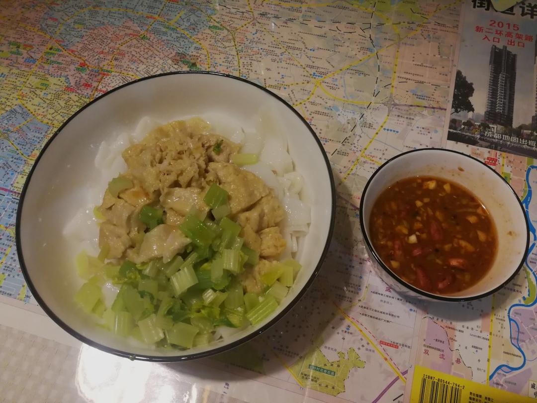 凉皮-家庭自制（告诉你自己做更劲道的秘诀）