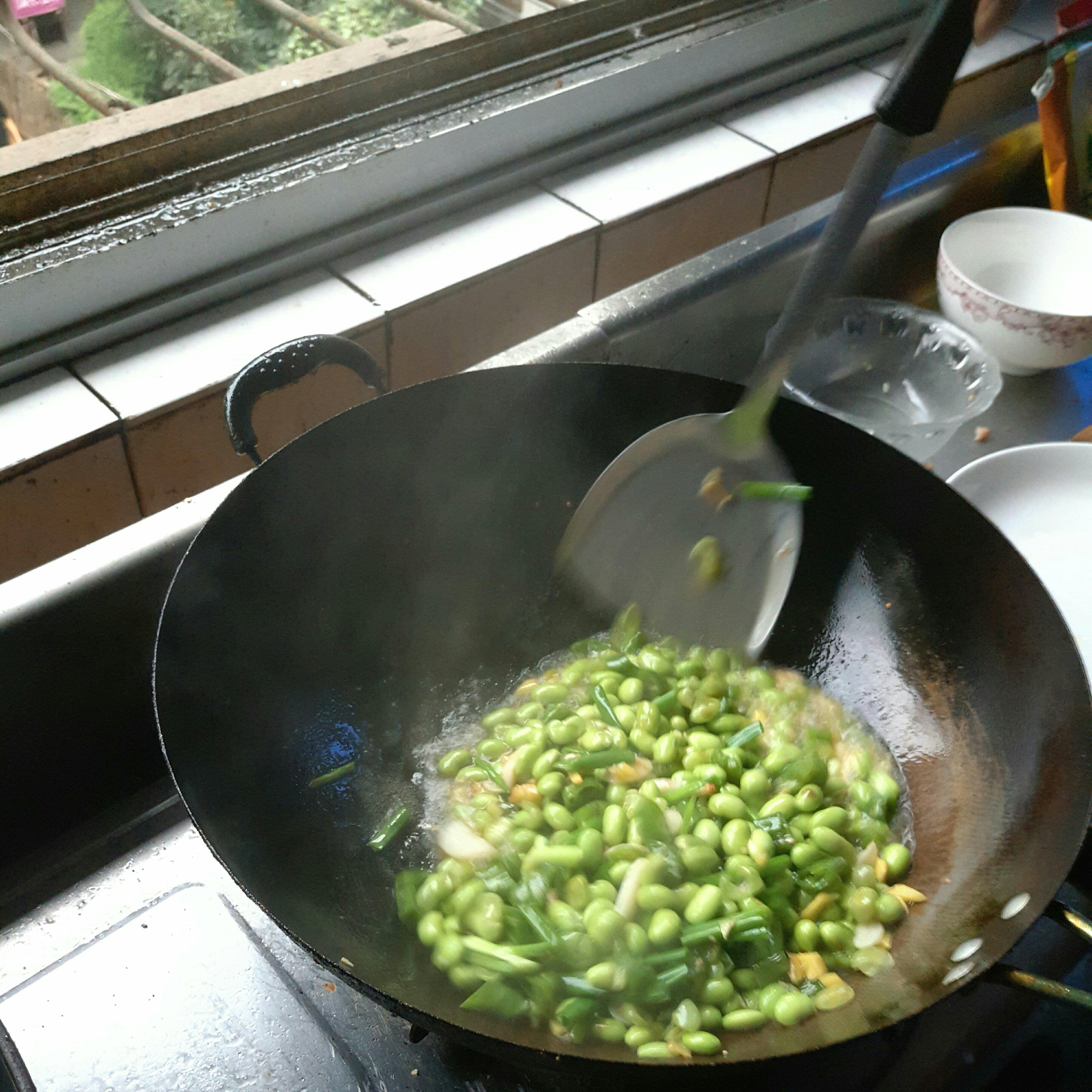 青豆辣椒的做法